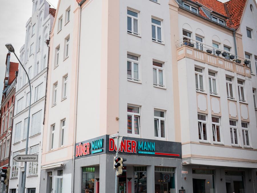 Gebäudeansicht Dönermann Ecke Beckergrube